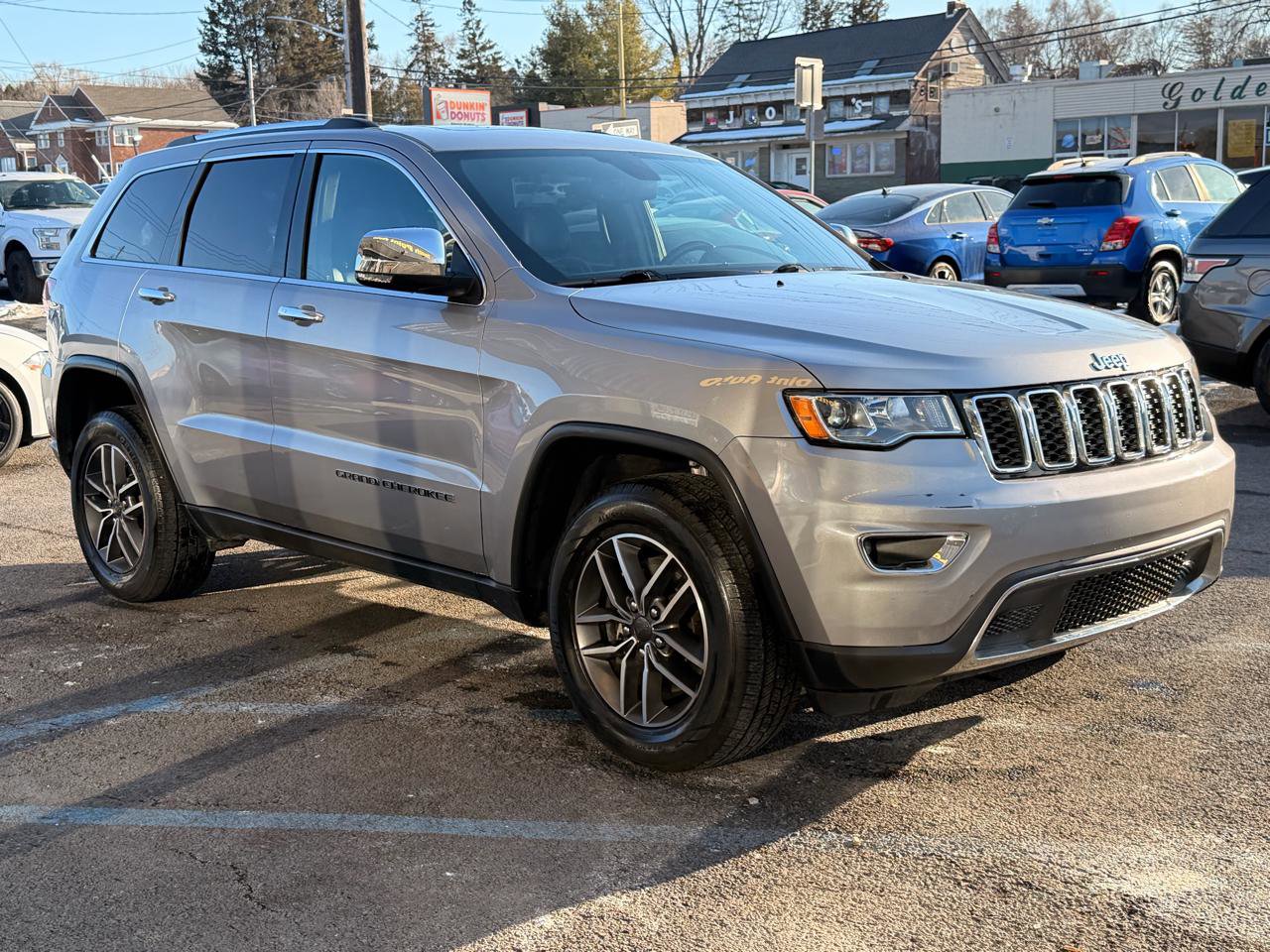 Used 2021 Jeep Grand Cherokee Limited AWD/4WD image 3