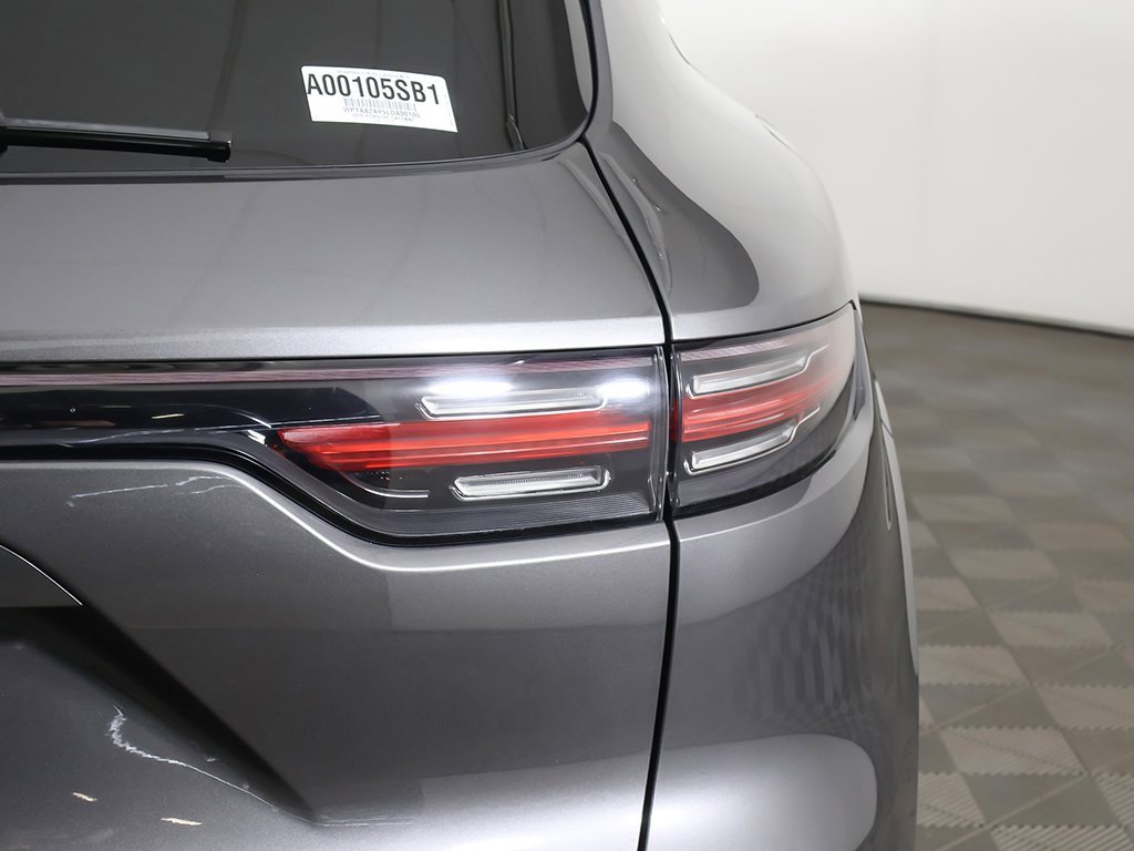 Used 2020 Porsche Cayenne image 19