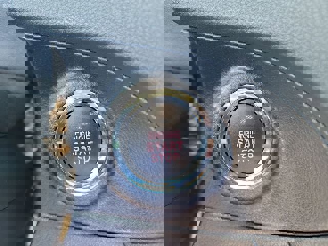 Used 2024 Subaru Ascent Limited w/ Technology Package image 32