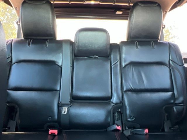 Used 2018 Jeep Wrangler Unlimited Rubicon w/ Dual Top Group AWD/4WD image 34