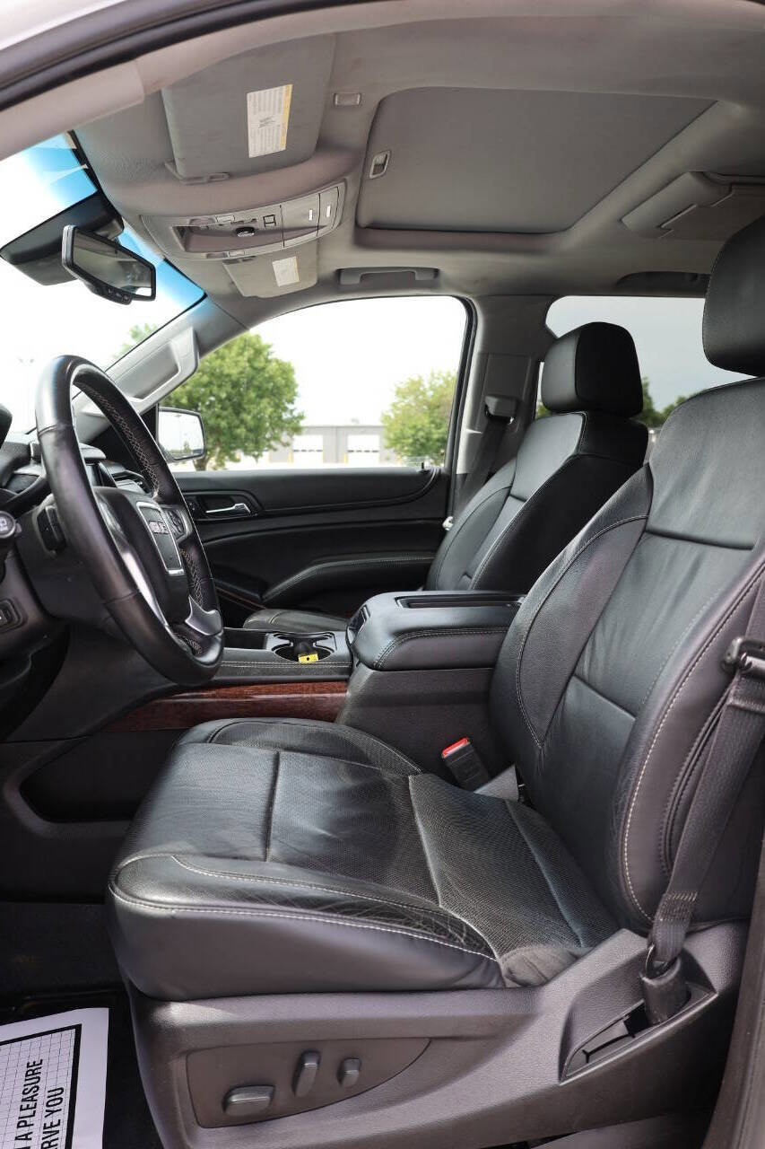 Used 2018 GMC Yukon XL SLT w/ Premium Edition image 13