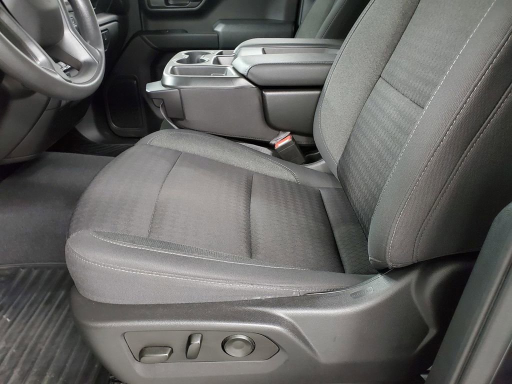 Used 2022 Chevrolet Silverado 1500 Custom image 15