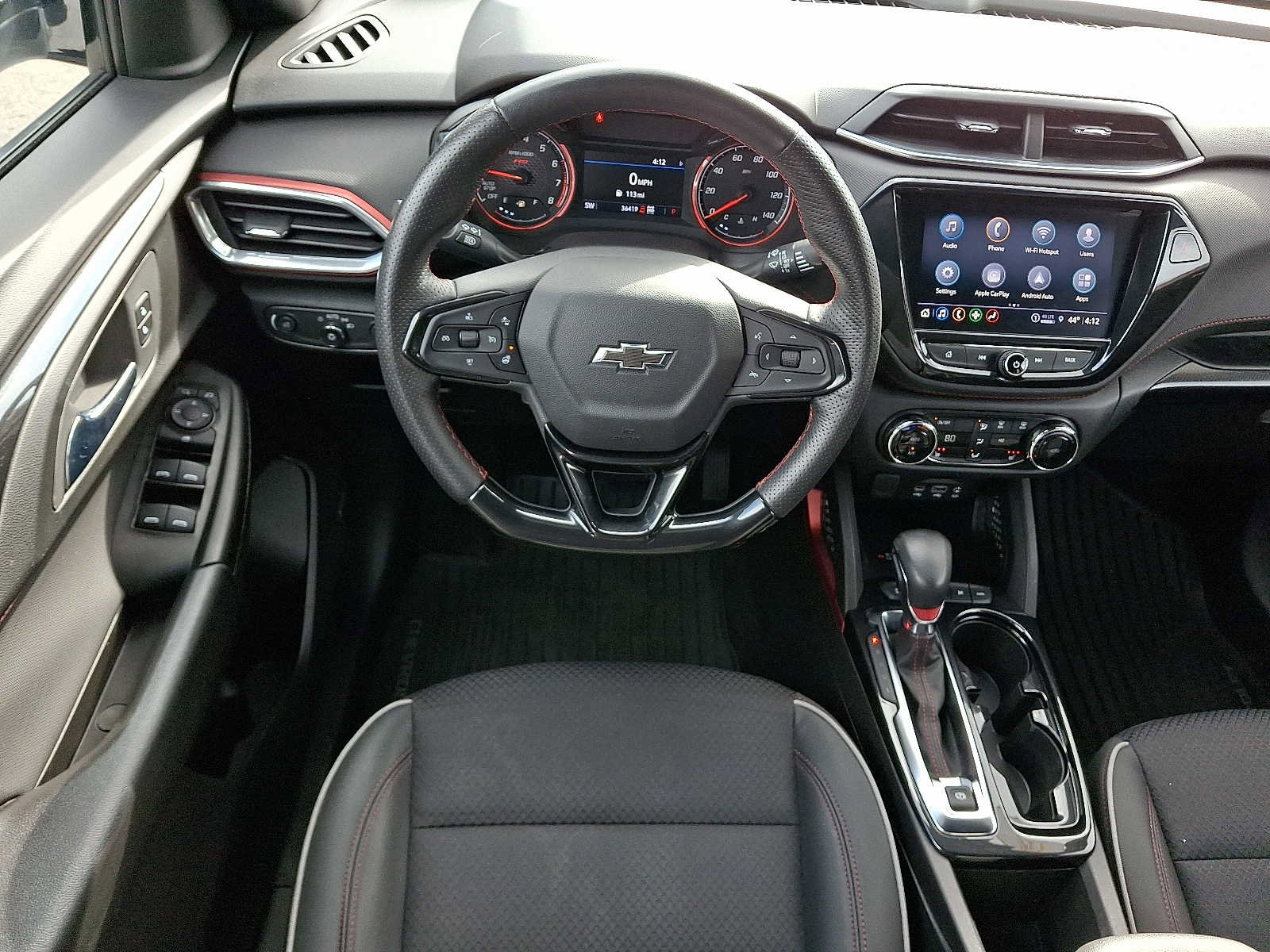 Used 2023 Chevrolet TrailBlazer RS w/ Technology Package image 11