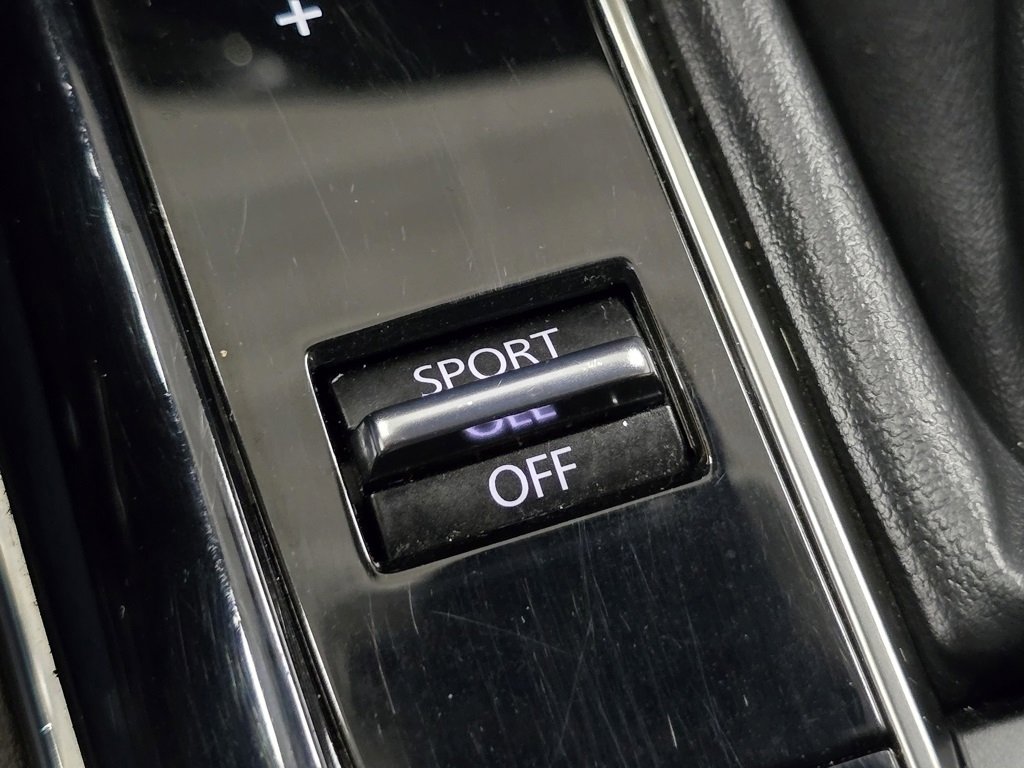 Used 2022 MAZDA CX-30 AWD 2.5 S w/ Premium Package image 9