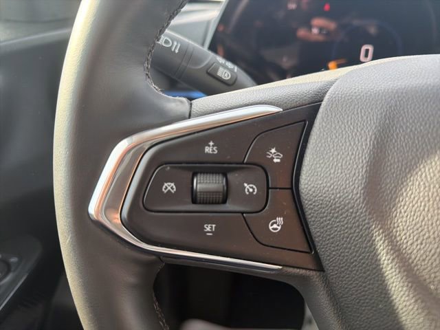 Used 2025 Chevrolet Trax LT w/ LT Convenience Package image 19