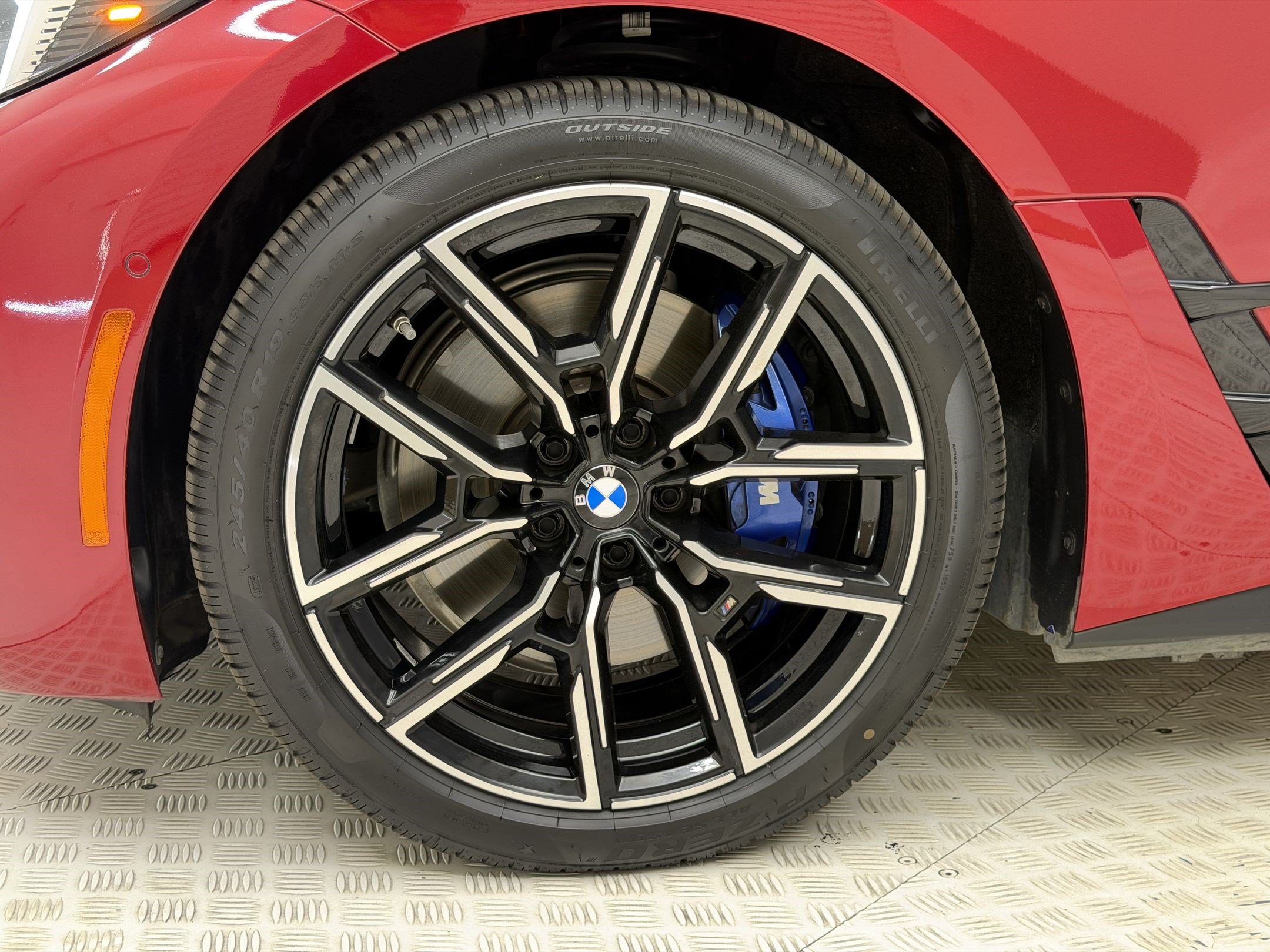 Certified 2025 BMW i4 eDrive40 w/ M Sport Package RWD image 13