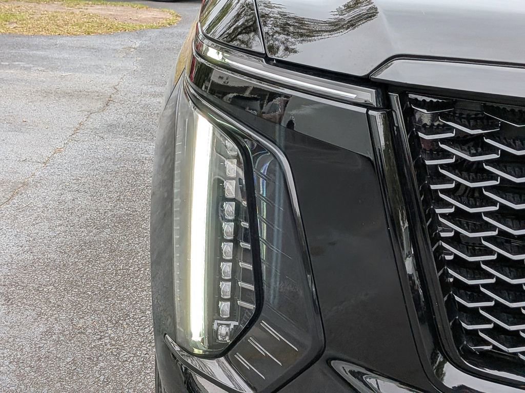 Certified 2025 Cadillac Escalade ESV Sport w/ Touring Package image 12