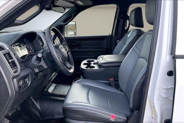 Used 2025 RAM 2500 Tradesman w/ Chrome Appearance Group image 22