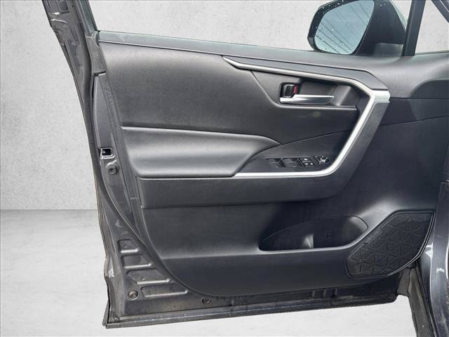 Certified 2021 Toyota RAV4 XLE AWD/4WD image 11
