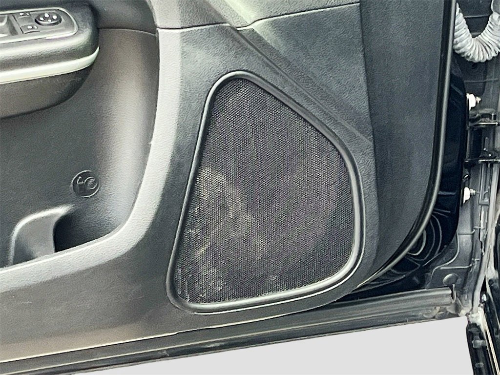 Used 2021 Chrysler 300 Touring w/ Driver Convenience Group image 19