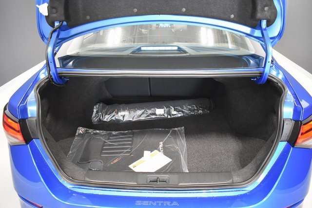 New 2025 Nissan Sentra SV image 29