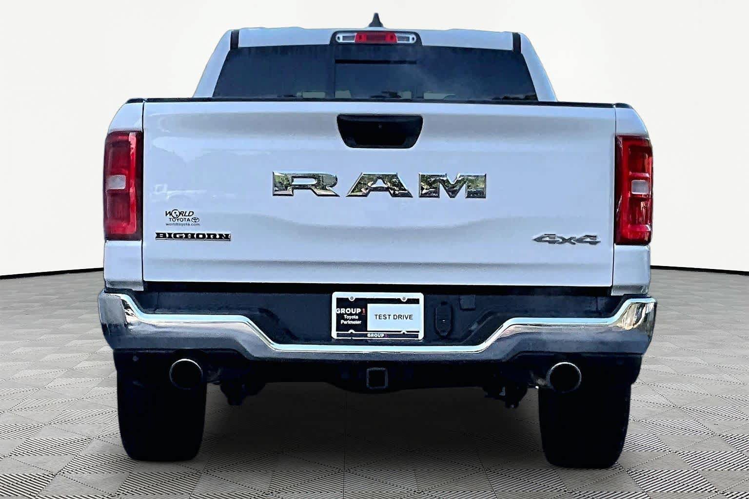 Used 2025 RAM 1500 Big Horn AWD/4WD image 5