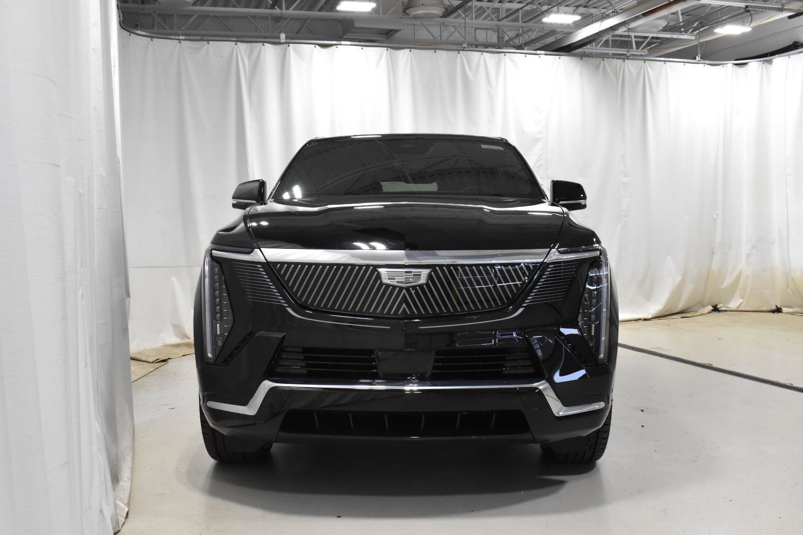 New 2025 Cadillac Escalade IQ Luxury 1 w/ LPO, Radiant Package image 21