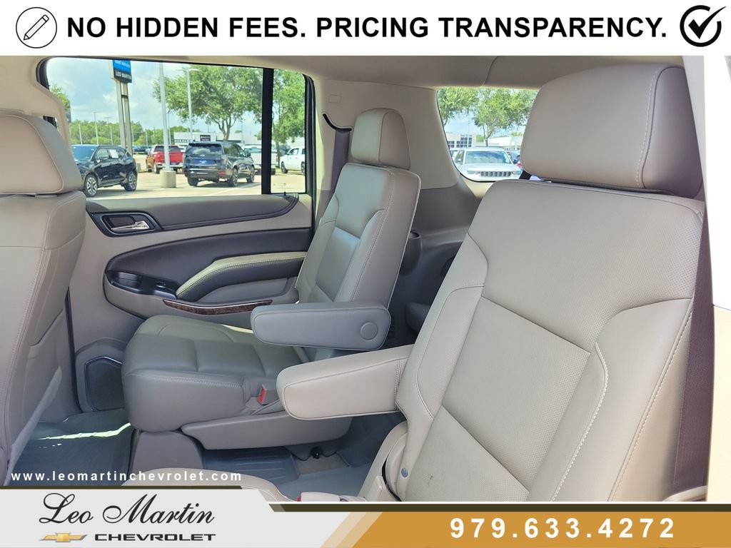 Used 2017 Chevrolet Suburban Premier RWD image 12
