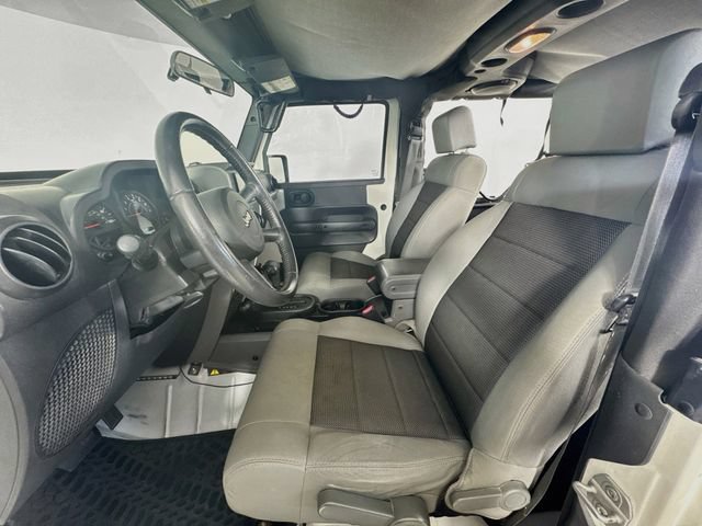 Used 2009 Jeep Wrangler X AWD/4WD image 21