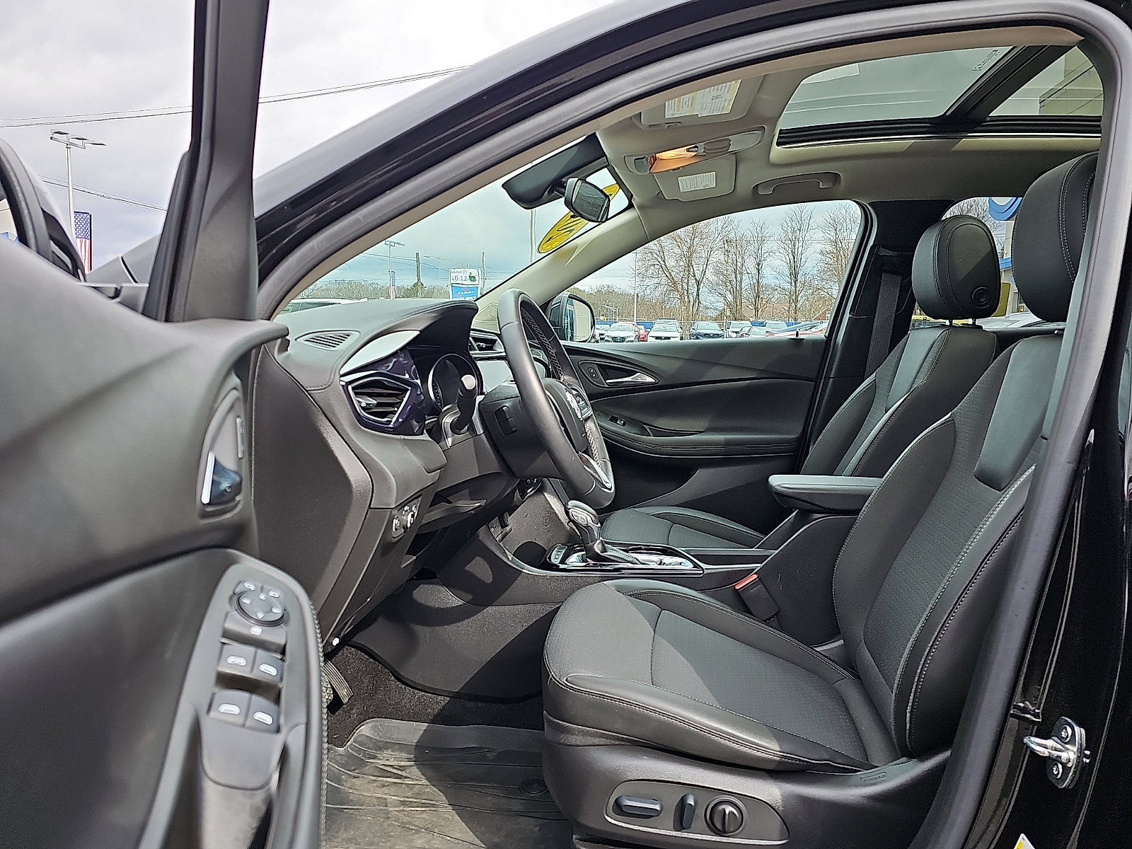 Used 2023 Buick Encore GX Select w/ Experience Buick Package image 13