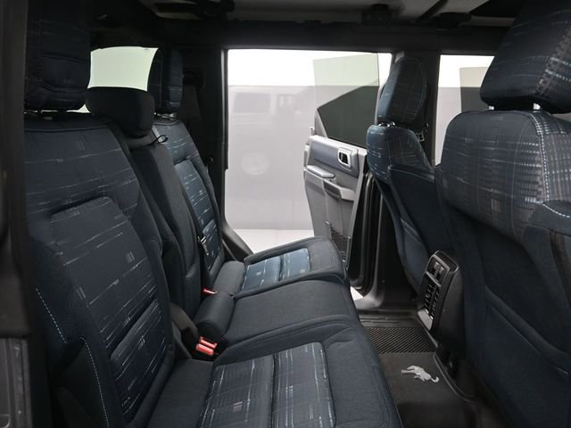 Used 2025 Ford Bronco Heritage Edition image 19