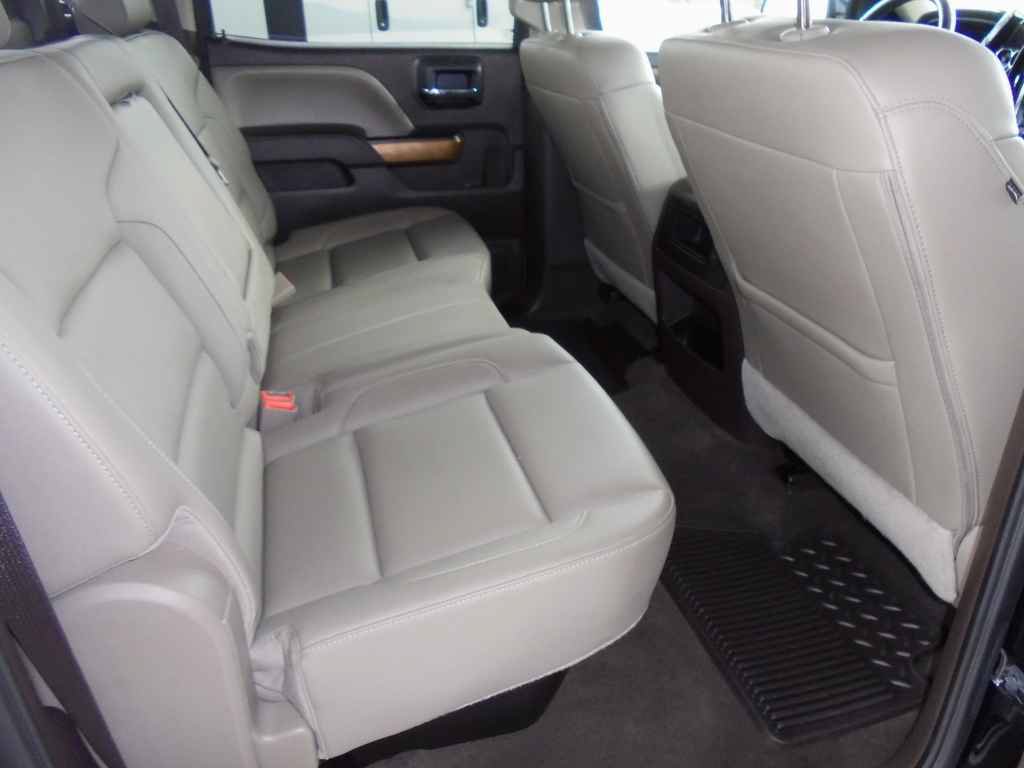 Used 2017 Chevrolet Silverado 1500 LTZ w/ Sport Package RWD image 10