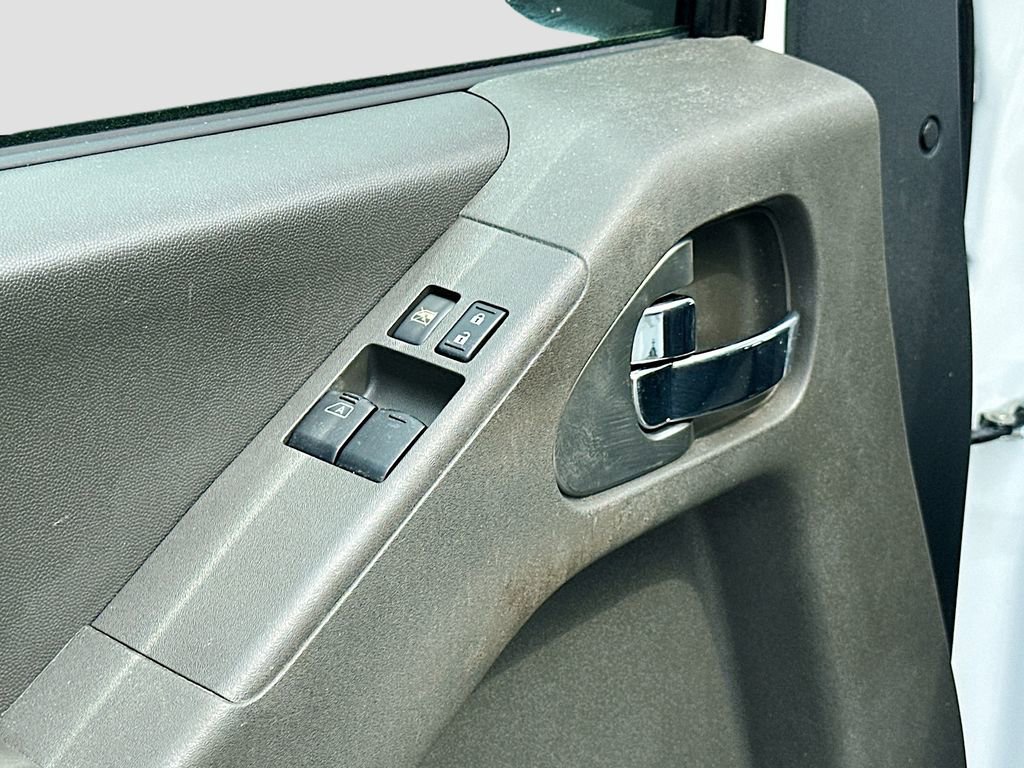 Used 2019 Nissan Frontier SV AWD/4WD image 17