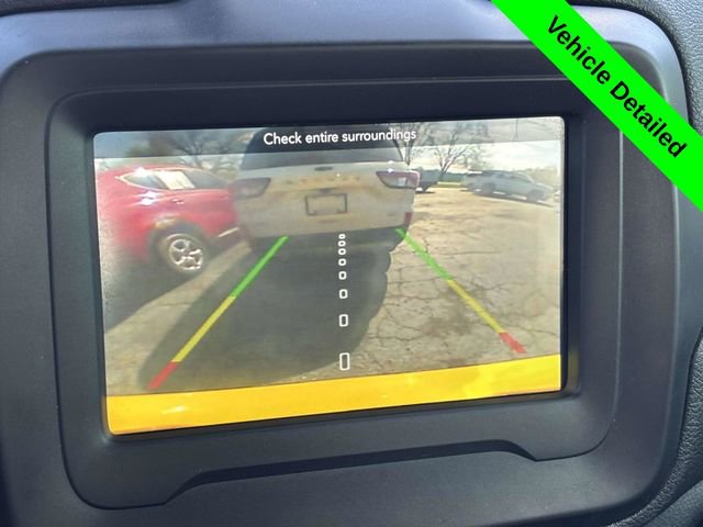 Used 2018 Jeep Renegade Latitude w/ Advanced Technology Group image 18