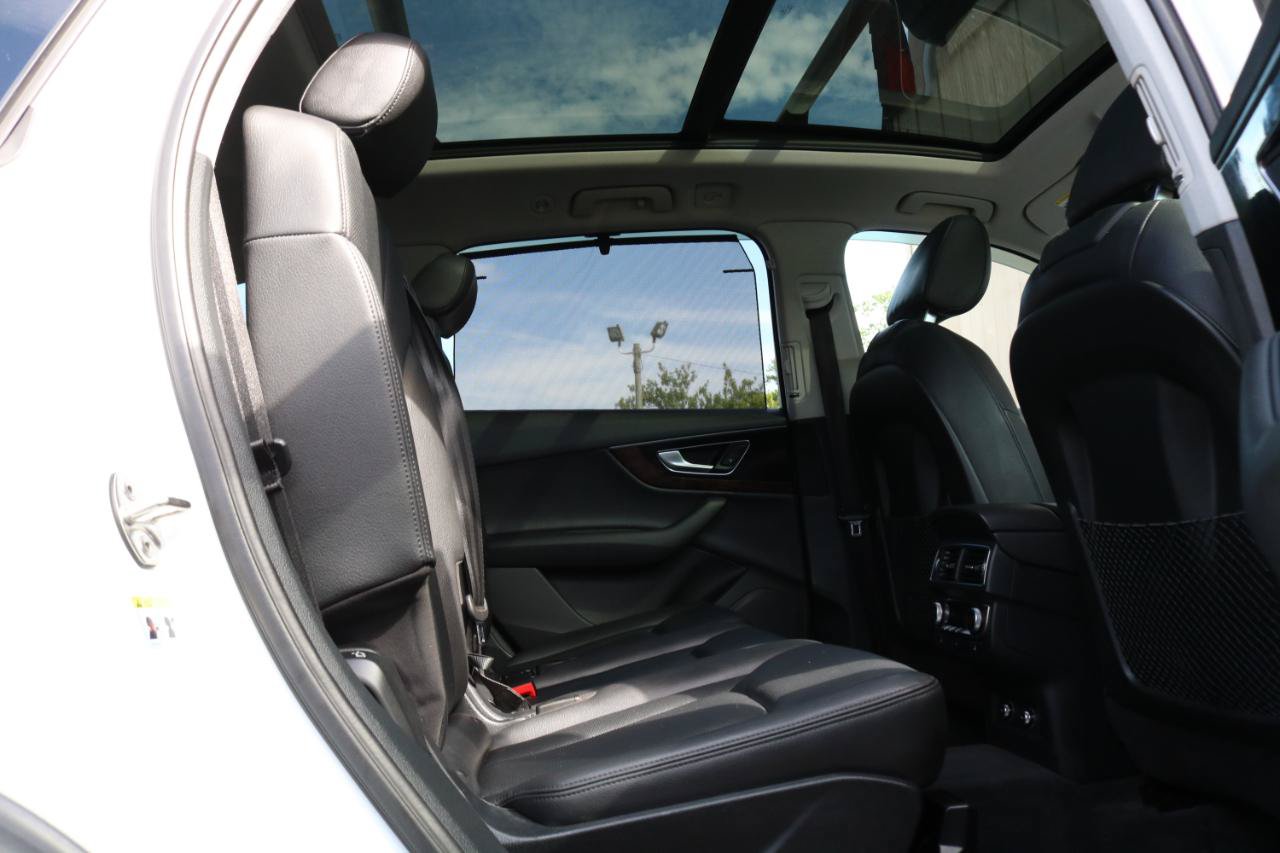 Used 2018 Audi Q7 3.0T Prestige AWD/4WD image 47