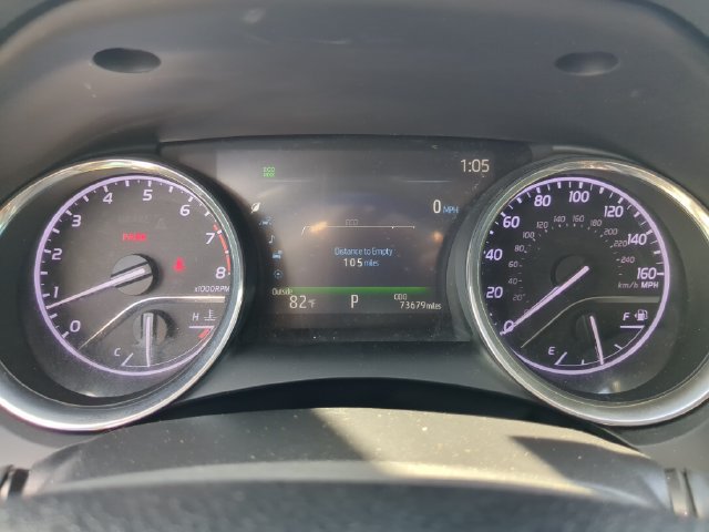Used 2019 Toyota Camry XLE w/ Navigation Package FWD image 34