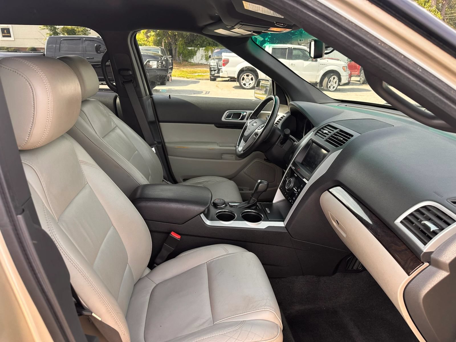 Used 2011 Ford Explorer Limited AWD/4WD image 13