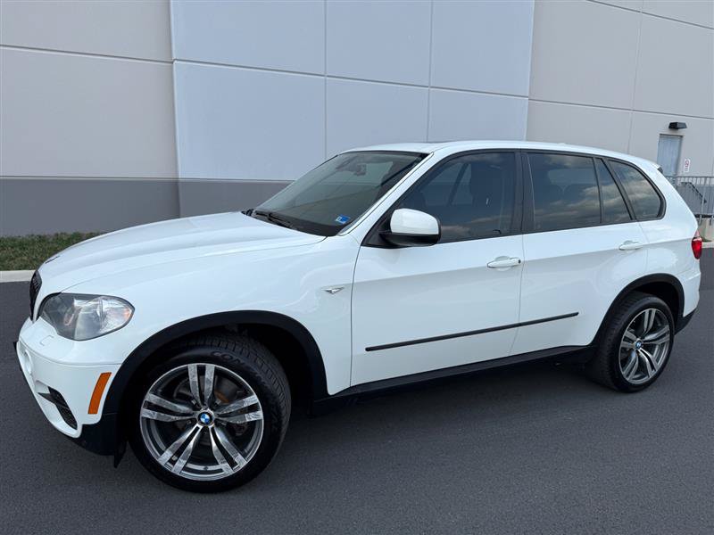 Used 2011 BMW X5 xDrive35d AWD/4WD image 3