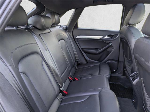 Used 2016 Audi Q3 2.0T Prestige w/ Prestige Package image 18