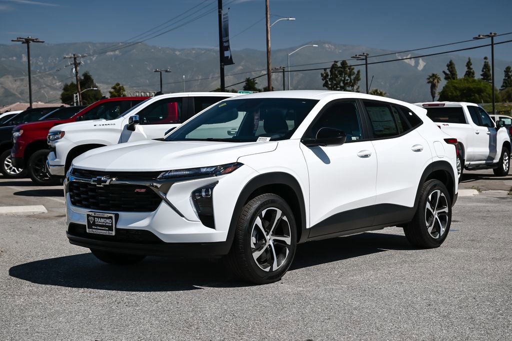 New 2026 Chevrolet Trax RS FWD image 8