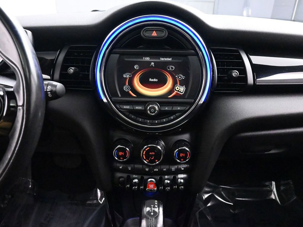 Used 2018 MINI Cooper S image 21