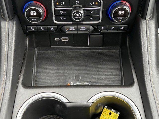 Used 2021 Chevrolet Tahoe Premier w/ Premium Package image 25