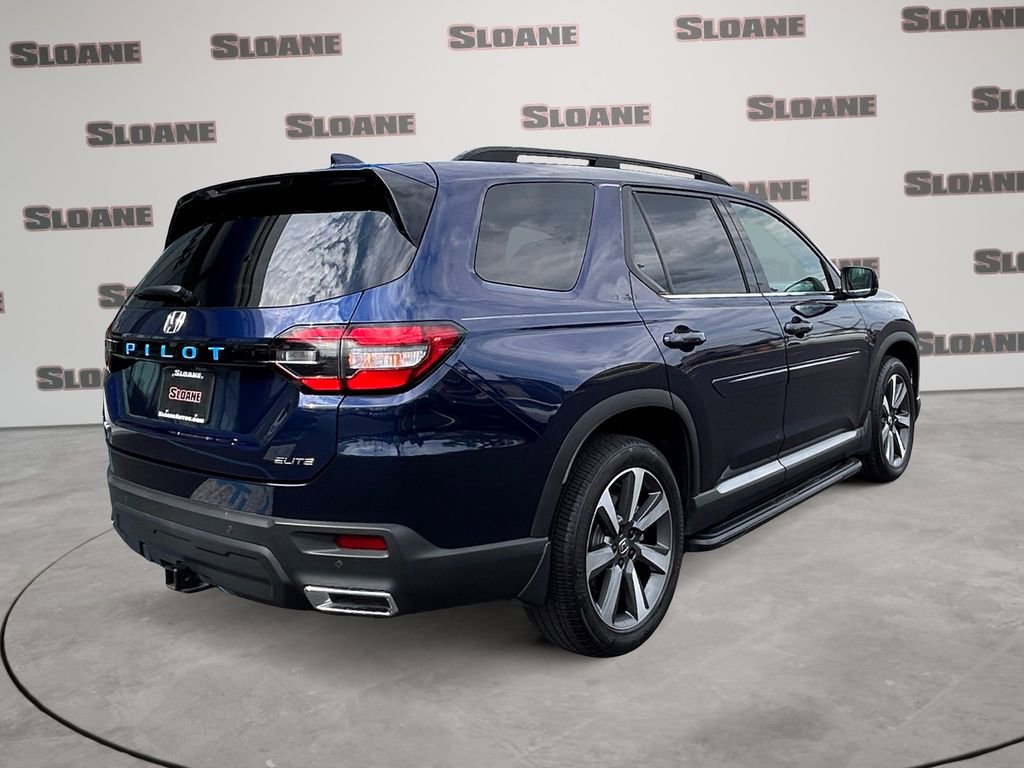 Certified 2024 Honda Pilot Elite image 5