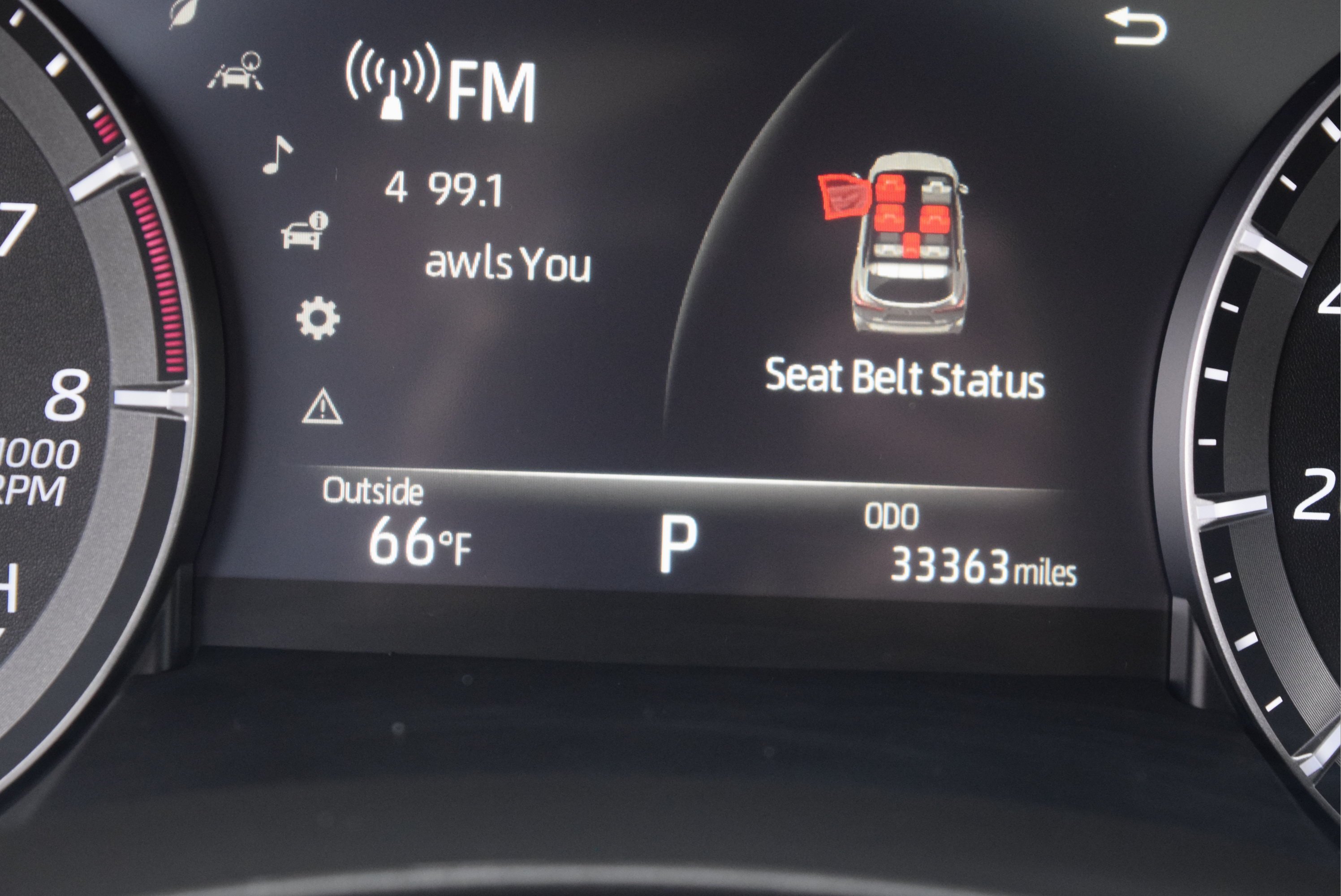 Used 2021 Toyota Highlander XLE AWD/4WD image 15