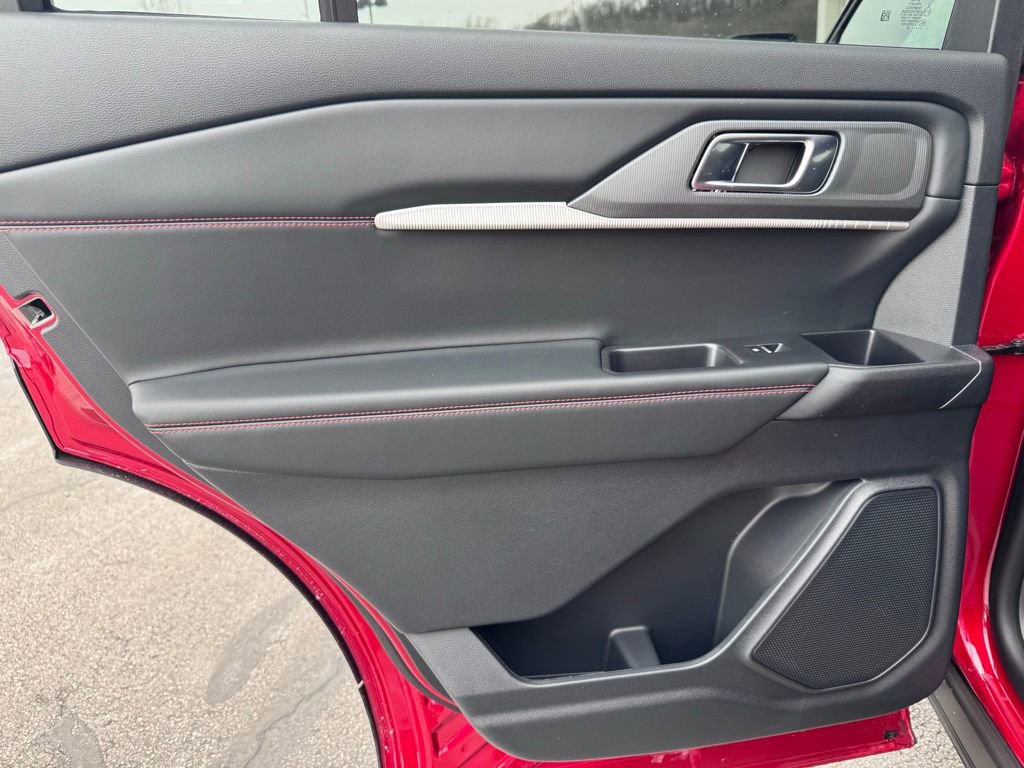 New 2026 Ford Explorer ST image 28