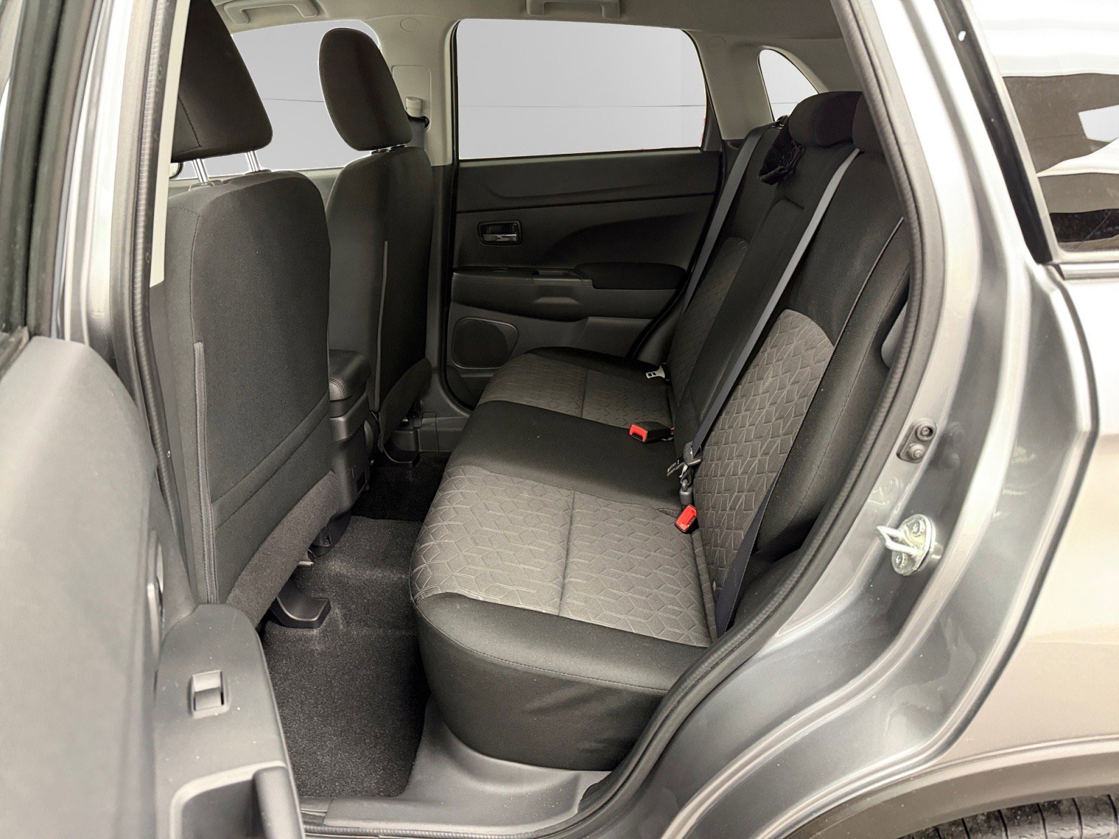Used 2022 Mitsubishi Outlander Sport AWD image 13
