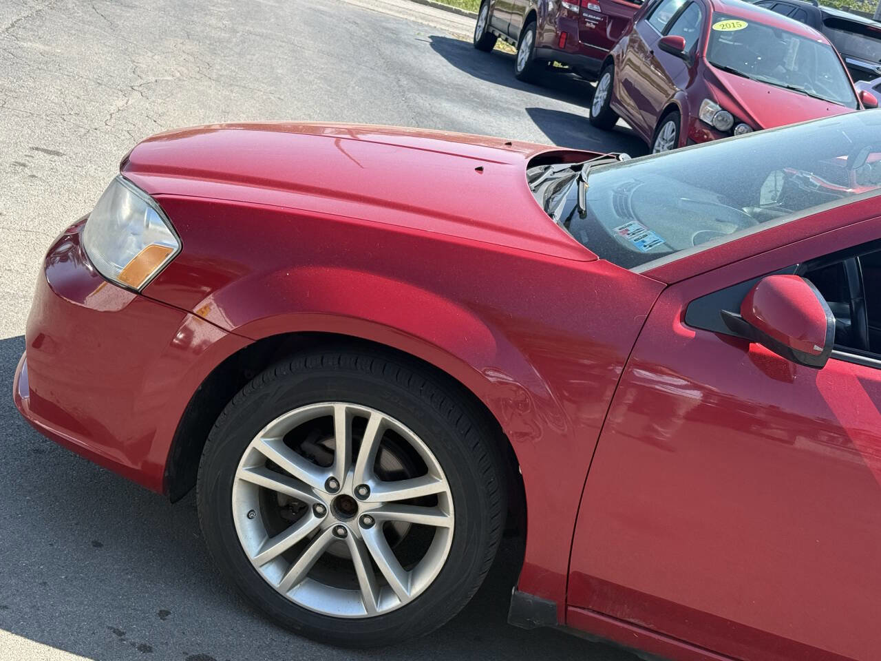 Used 2011 Dodge Avenger Heat FWD image 3