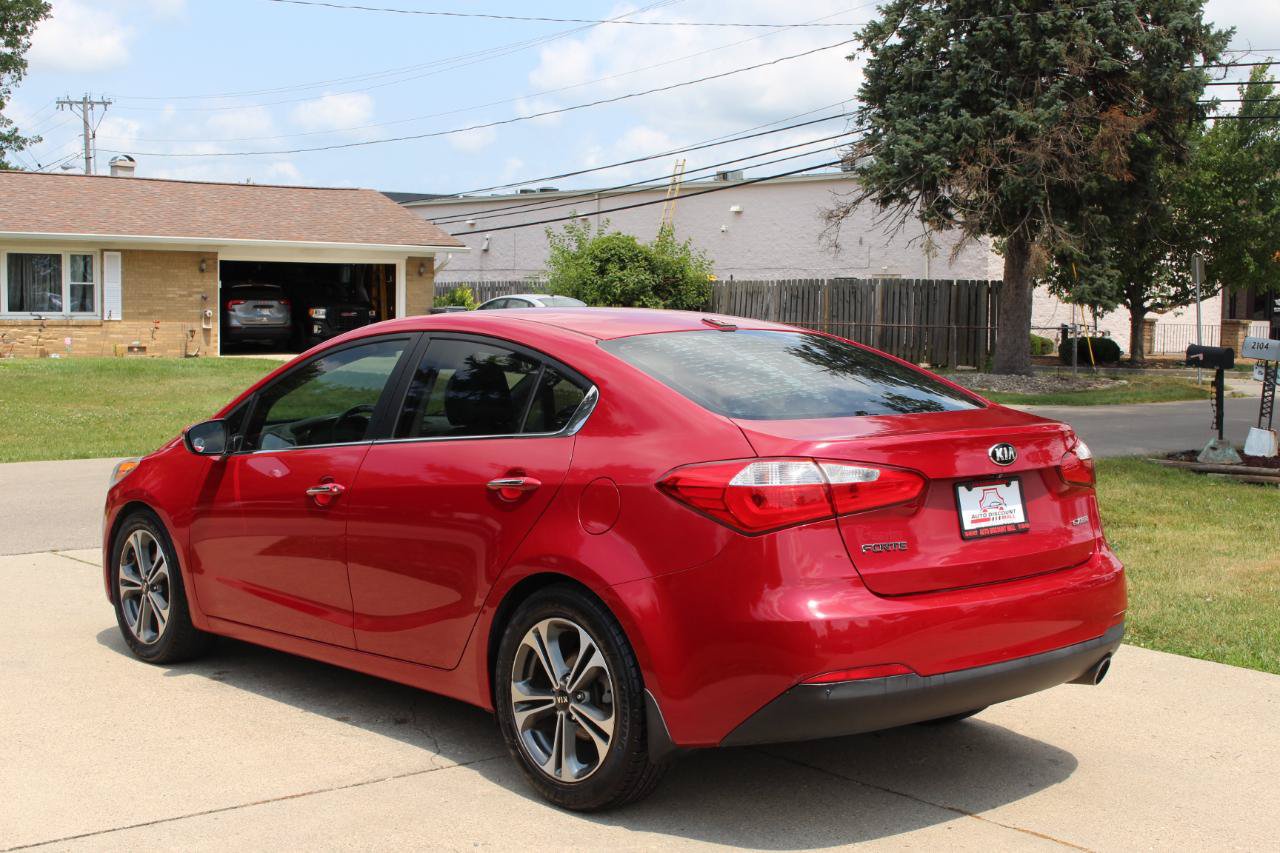 Used 2016 Kia Forte EX w/ EX Premium Package FWD image 7