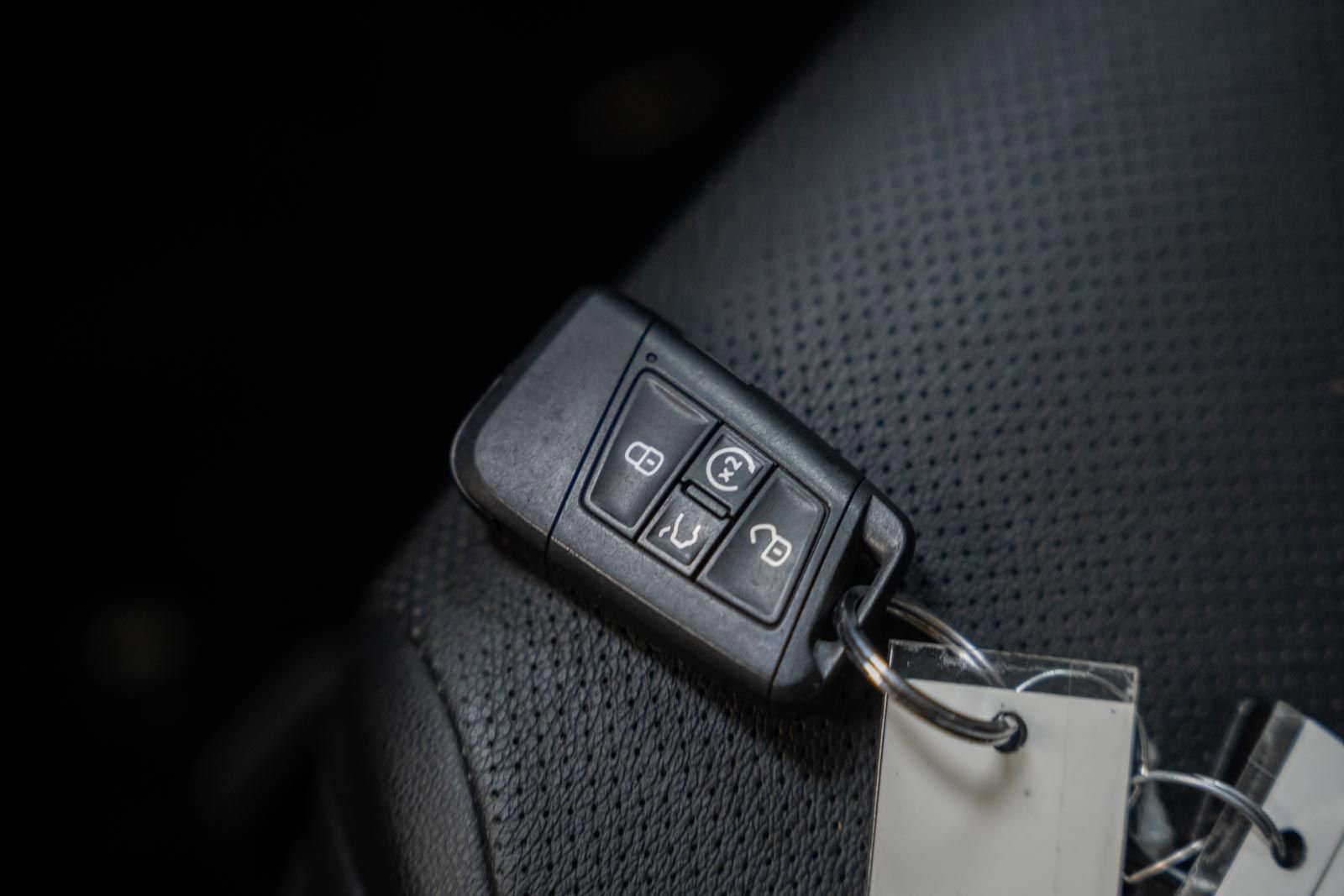 Used 2022 Volkswagen Taos SEL w/ Panoramic Sunroof Package FWD image 47