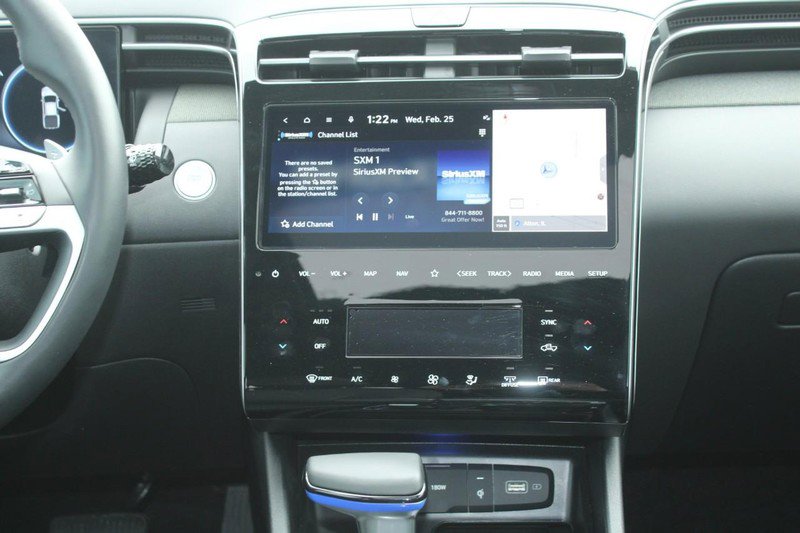 Used 2024 Hyundai Santa Cruz Limited image 16