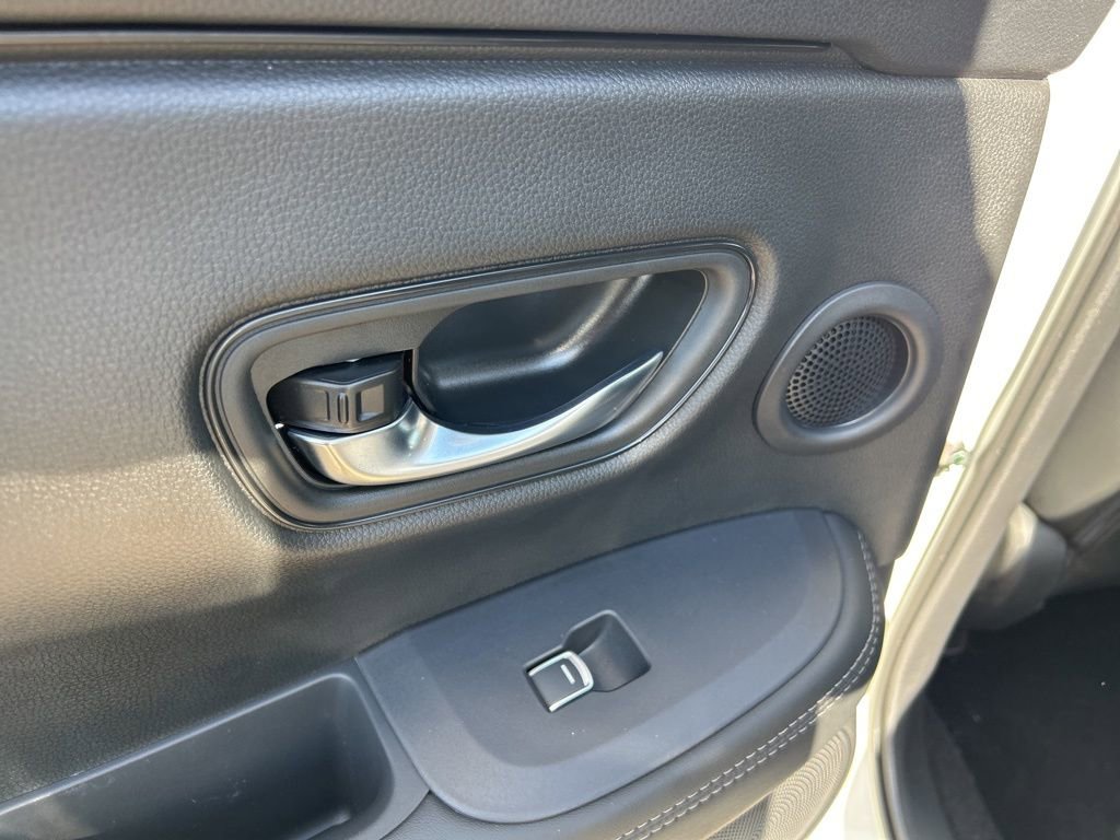 New 2026 Honda HR-V EX-L image 30
