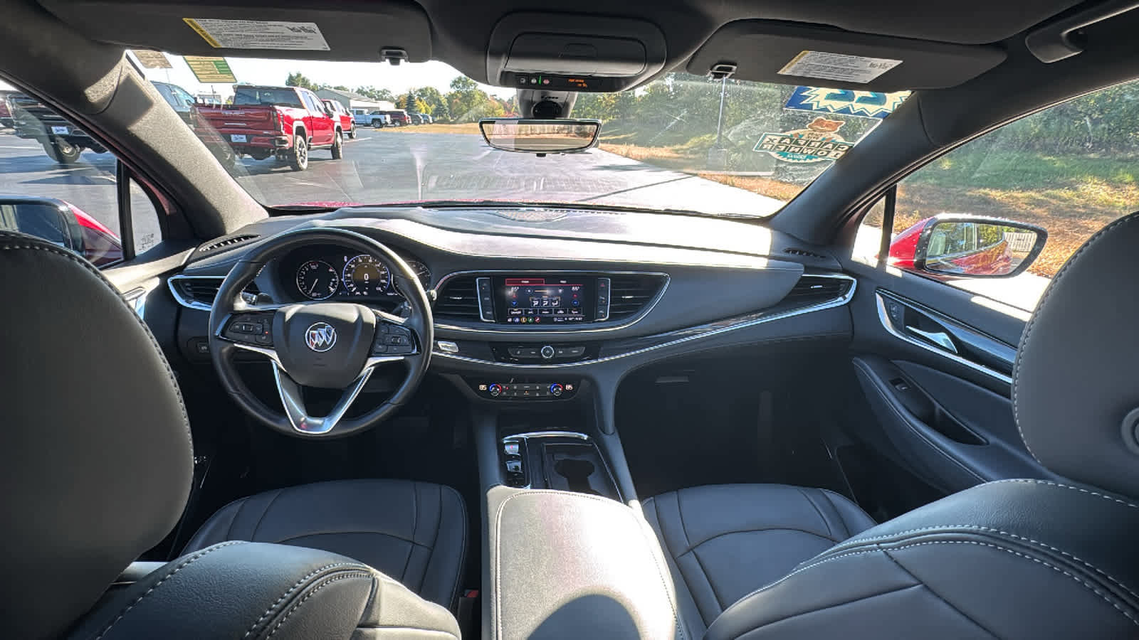 Used 2022 Buick Enclave Premium w/ Surround and Sites Package image 30