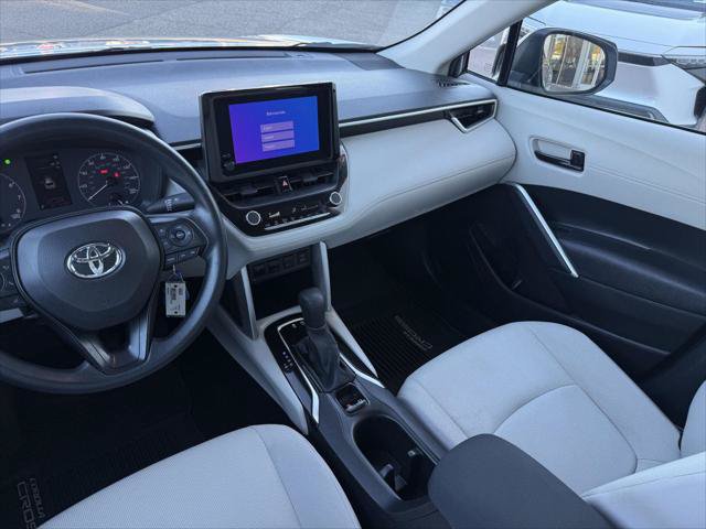 Certified 2023 Toyota Corolla Cross L AWD/4WD image 16