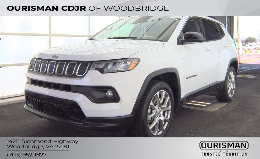 Used 2022 Jeep Compass Latitude w/ Sun and Sound Group