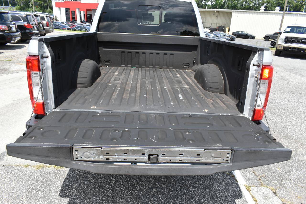 Used 2017 Ford F250 Lariat w/ Lariat Value Package AWD/4WD image 50