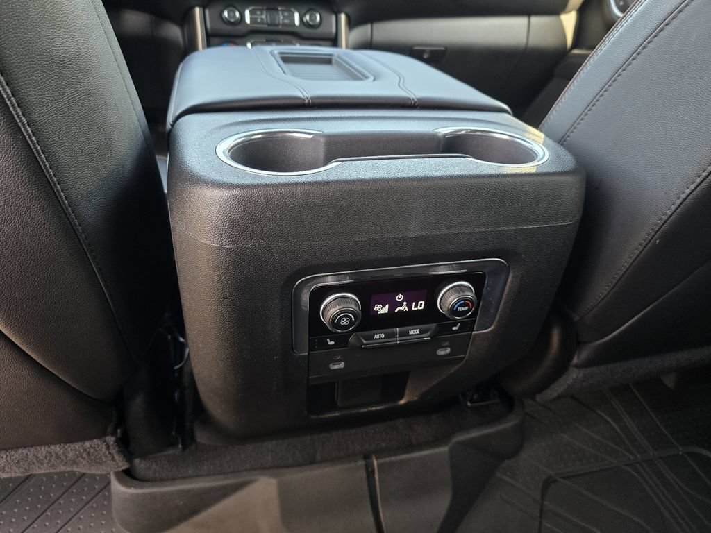 Used 2021 Chevrolet Suburban High Country w/ Premium Package AWD/4WD image 25