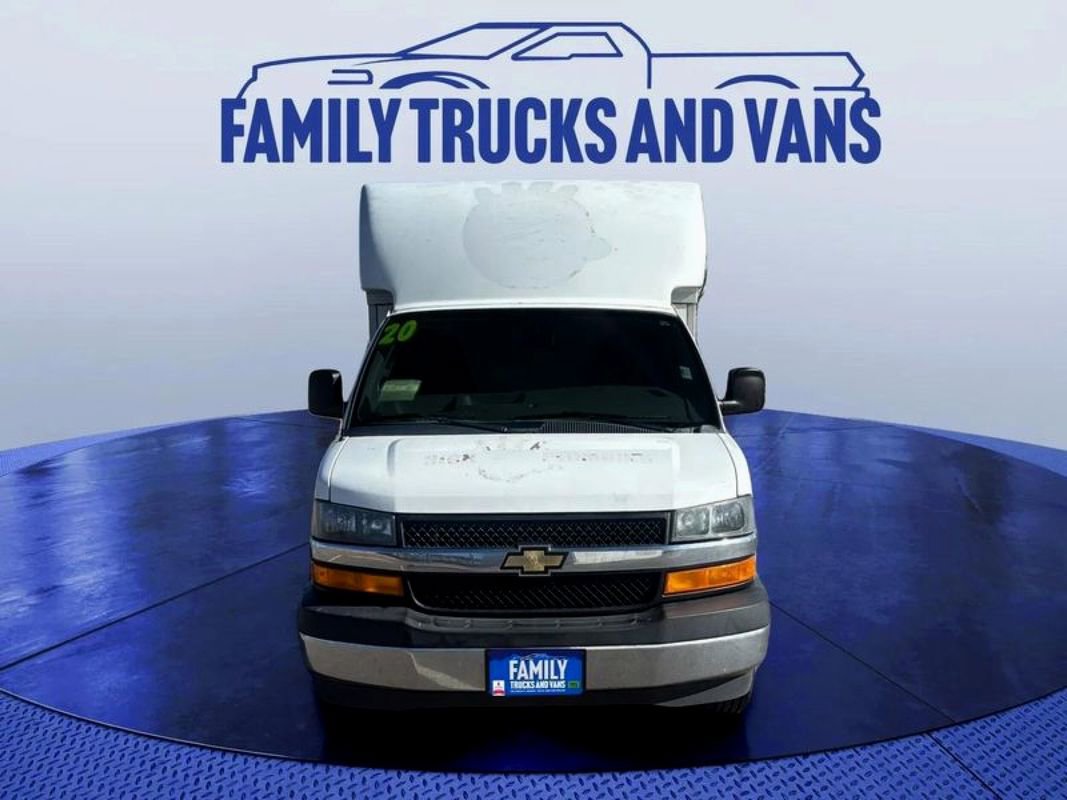Used 2020 Chevrolet Express 3500 w/ Power Convenience Package image 7