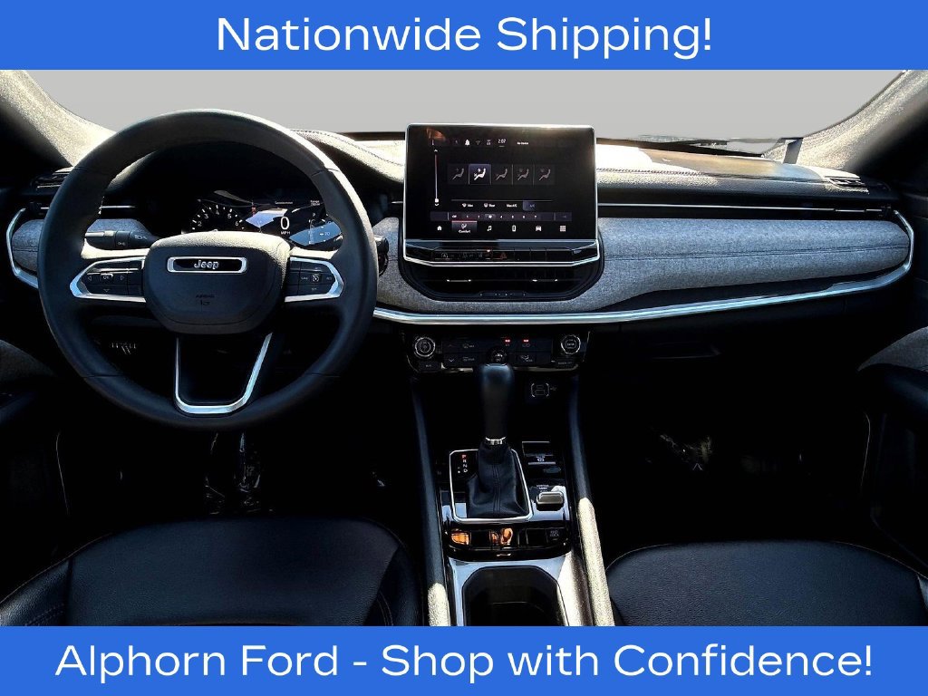 Used 2024 Jeep Compass Latitude AWD/4WD image 9