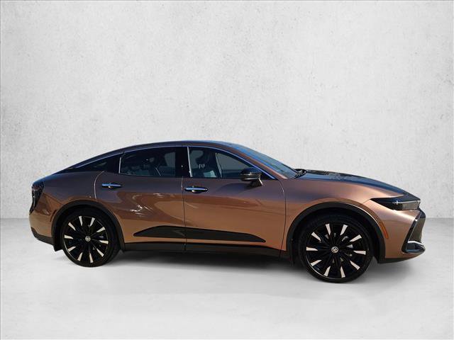 Used 2025 Toyota Crown Platinum image 4