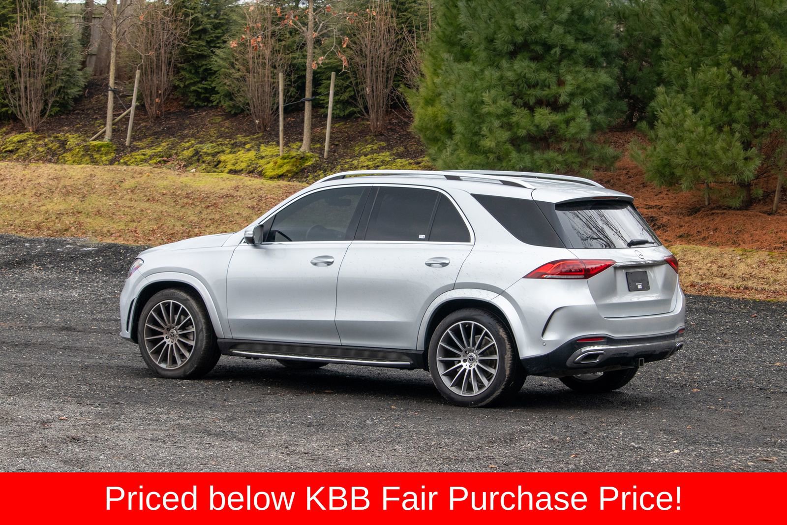 Used 2021 Mercedes-Benz GLE 350 w/ AMG Line Exterior image 5